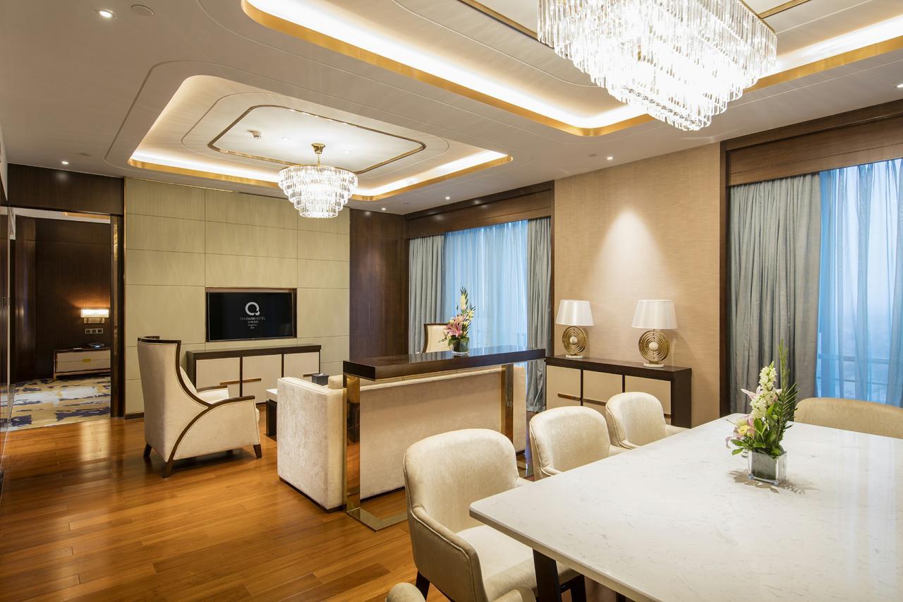 The Qube Hotel Jingzhou Exterior photo